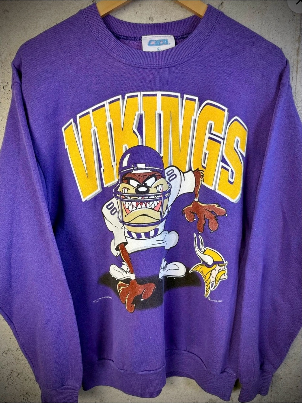 Vikings Graphic Crewneck Sweatshirt size M-